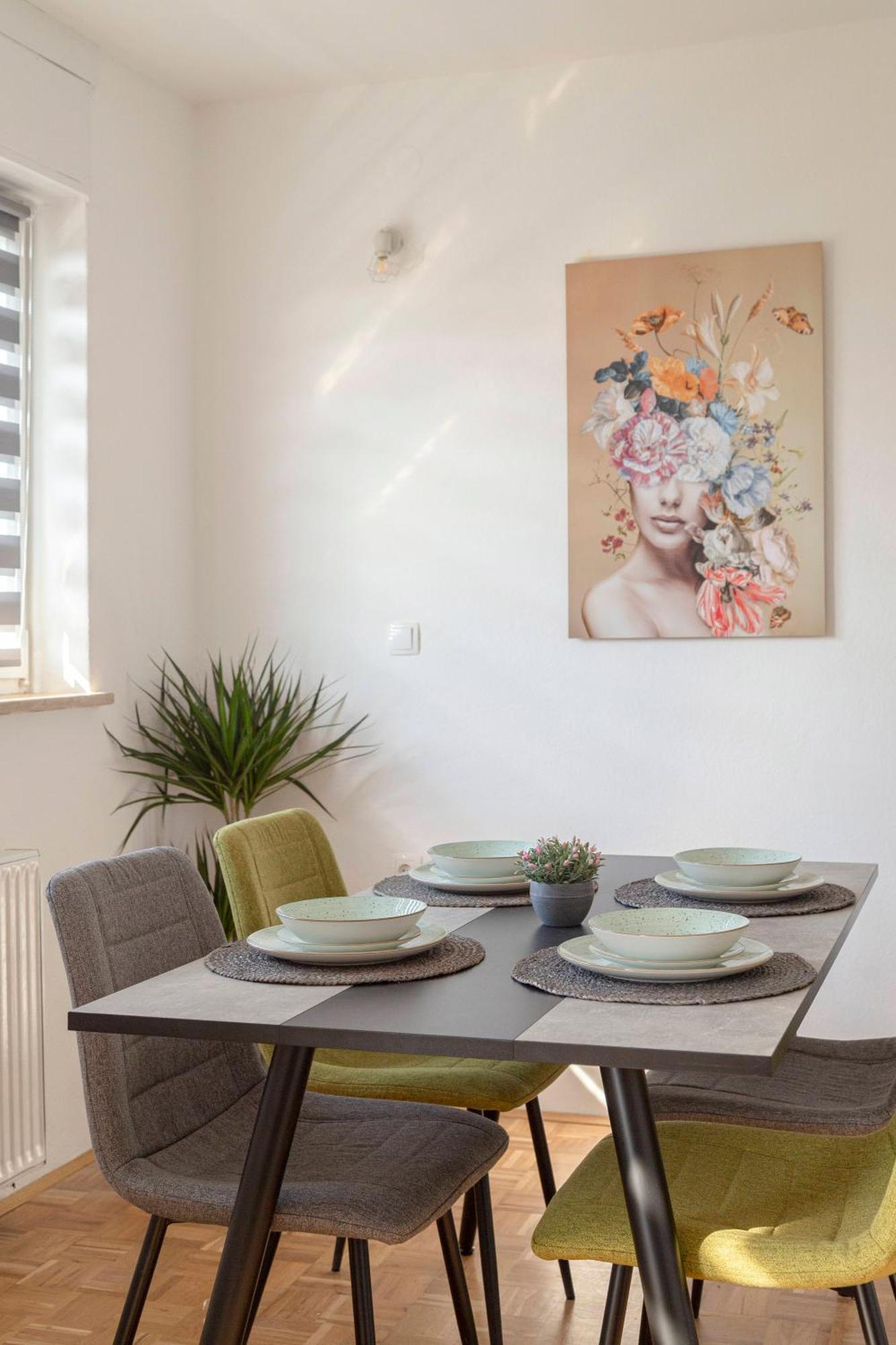 Hisa Oder Apartment Vodice Exterior photo